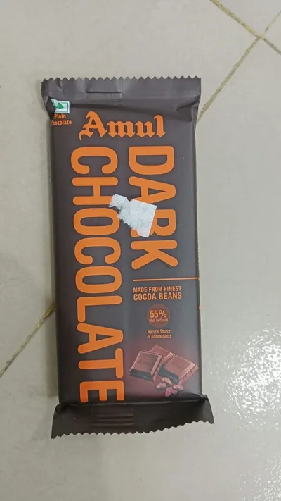 Almondore Dark Chocolate With Whole Almonds 90g Almondore Dark Chocolate With Whole Almonds 90g